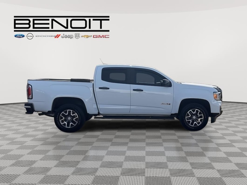 Used 2022 GMC Canyon 4WD AT4 w/Cloth Truck