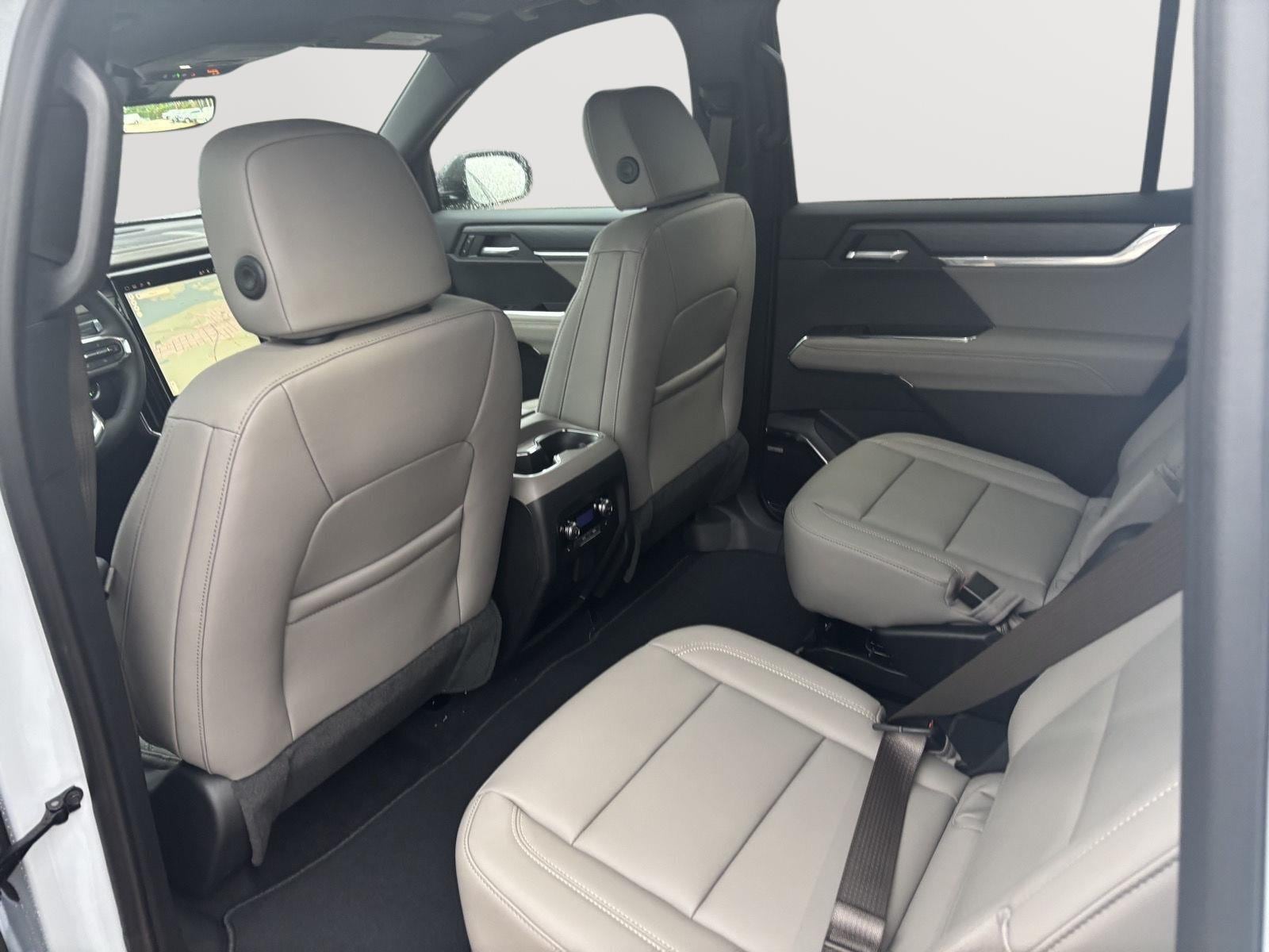 2026 GMC Acadia Elevation - Photo 23
