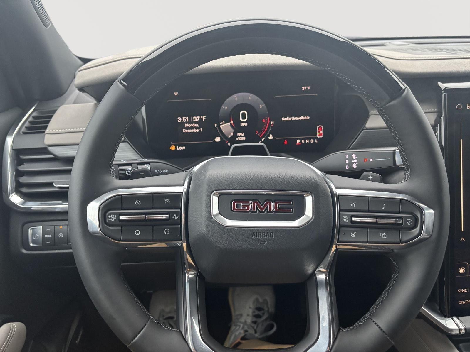 2026 GMC Acadia Elevation - Photo 9