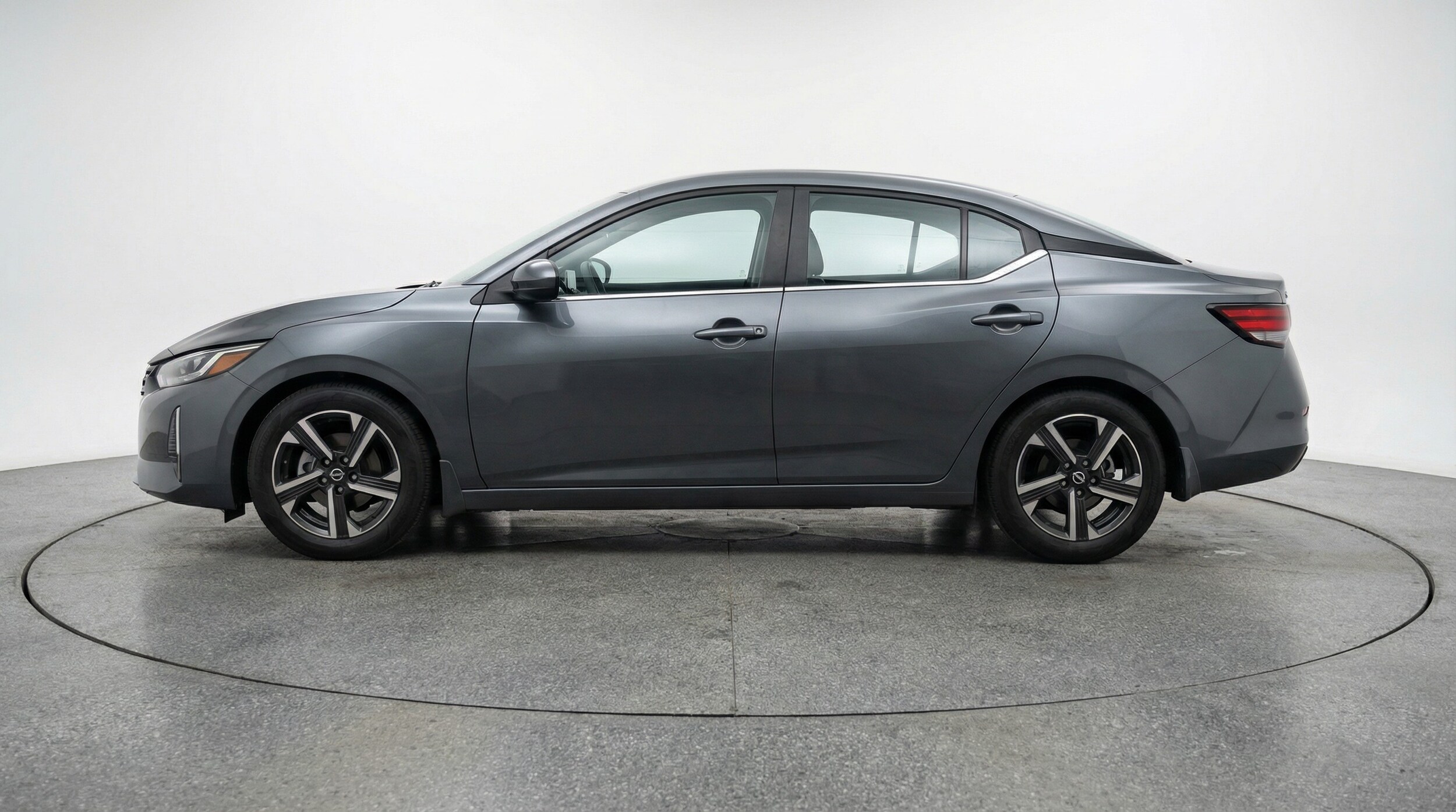 Thumbnail: 2025 Nissan Sentra - 4
