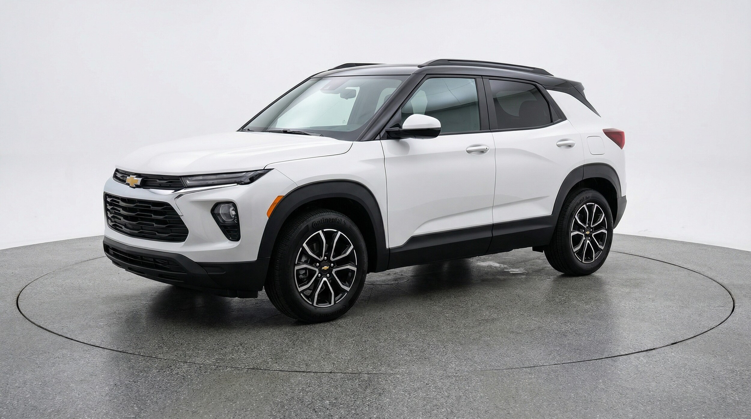 Thumbnail: 2025 Chevrolet TrailBlazer - 3