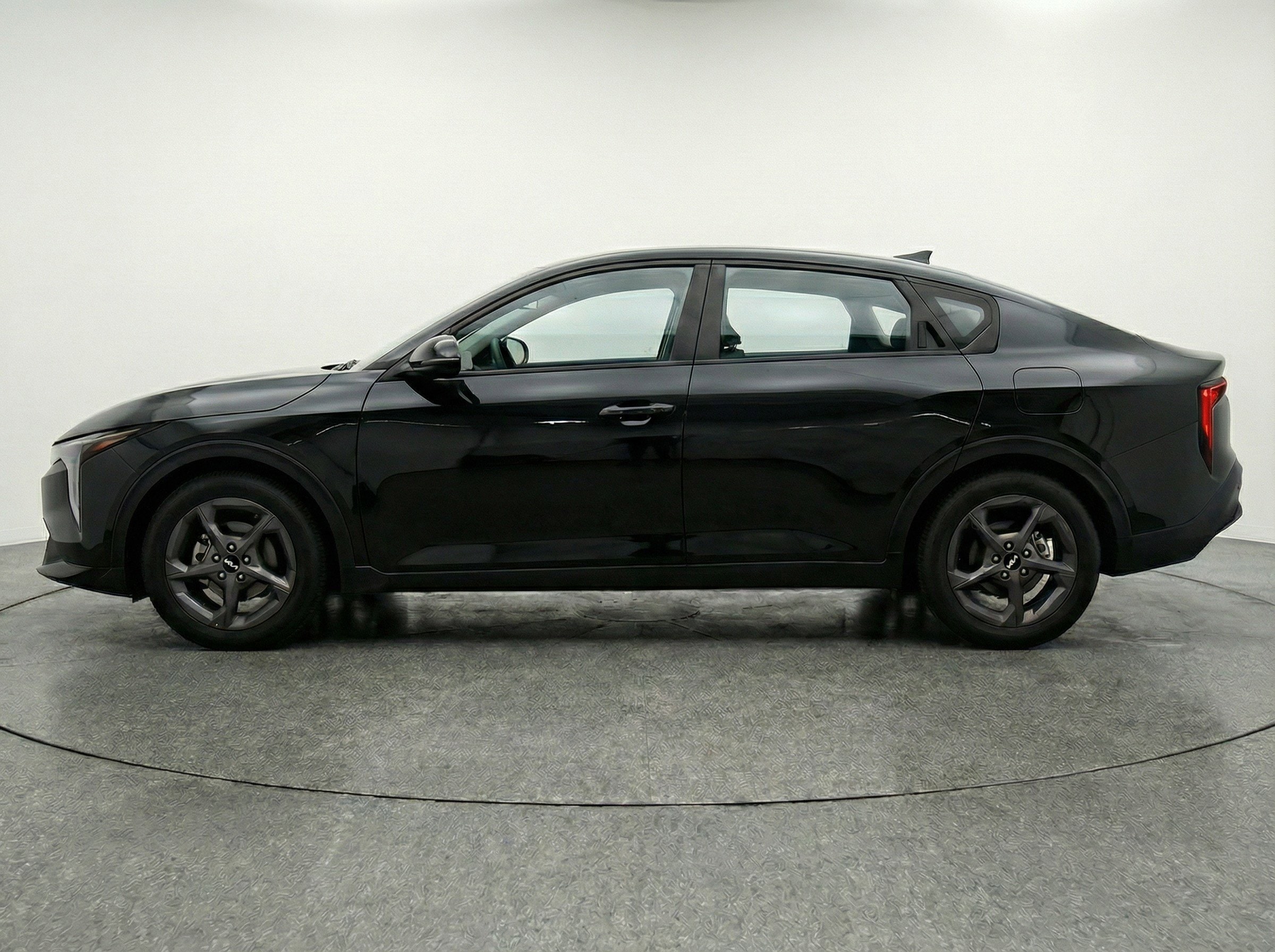 Thumbnail: 2025 Kia K4 - 5