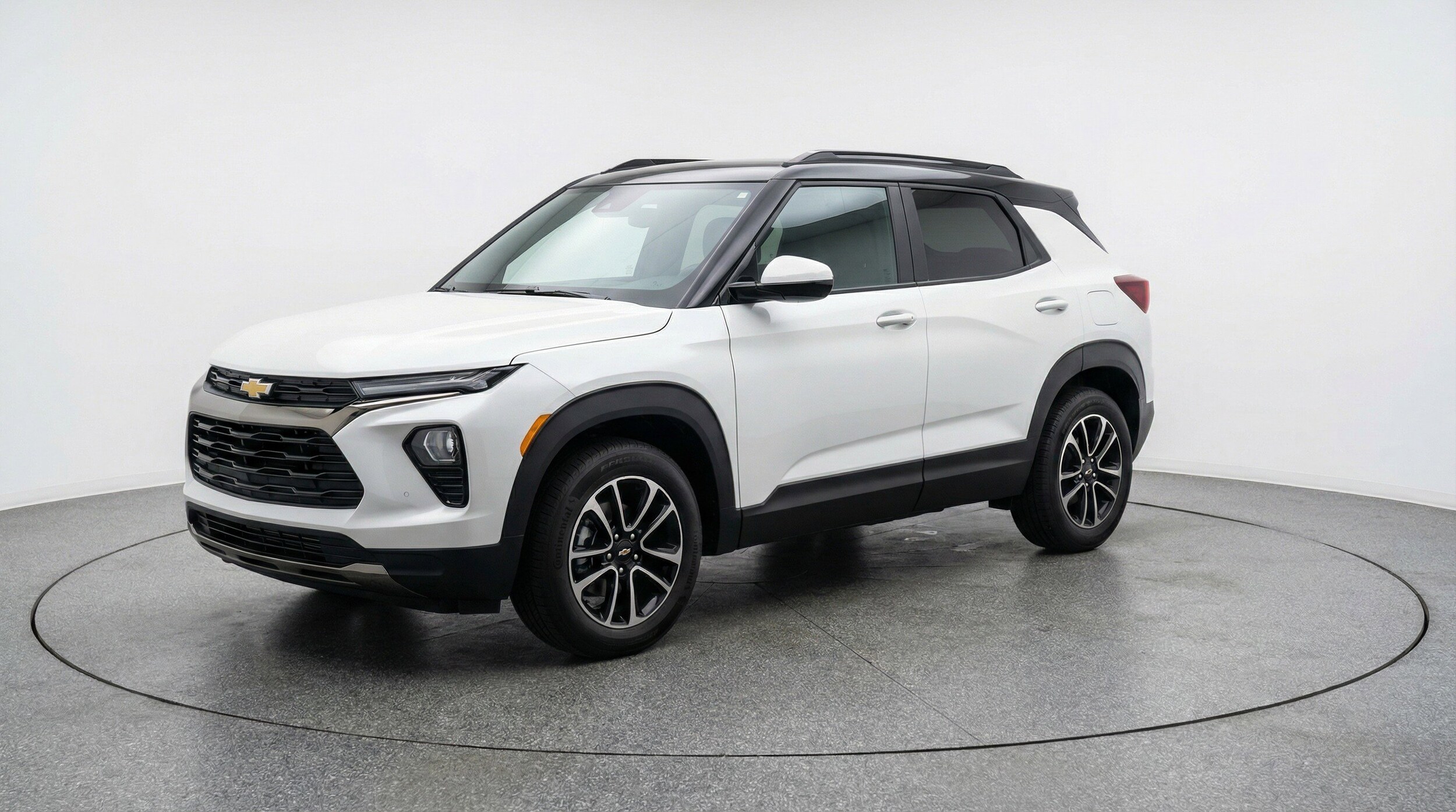 Thumbnail: 2025 Chevrolet TrailBlazer - 3
