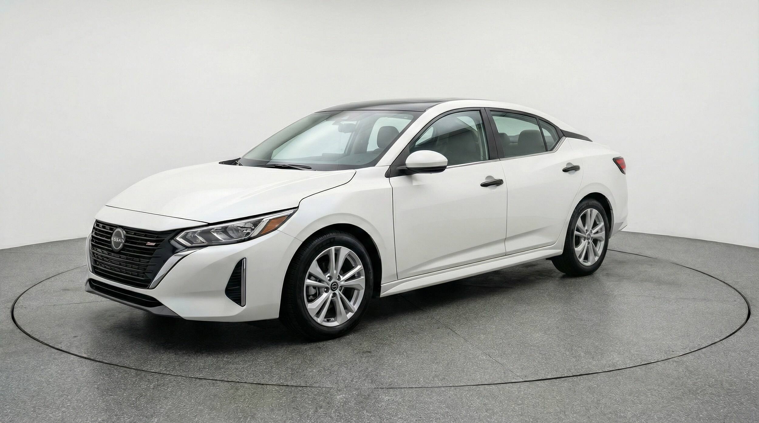 Thumbnail: 2025 Nissan Sentra - 3