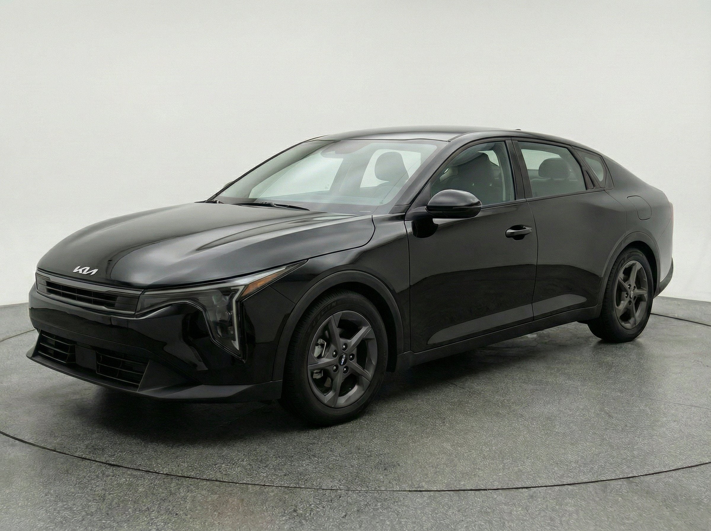 Thumbnail: 2025 Kia K4 - 3