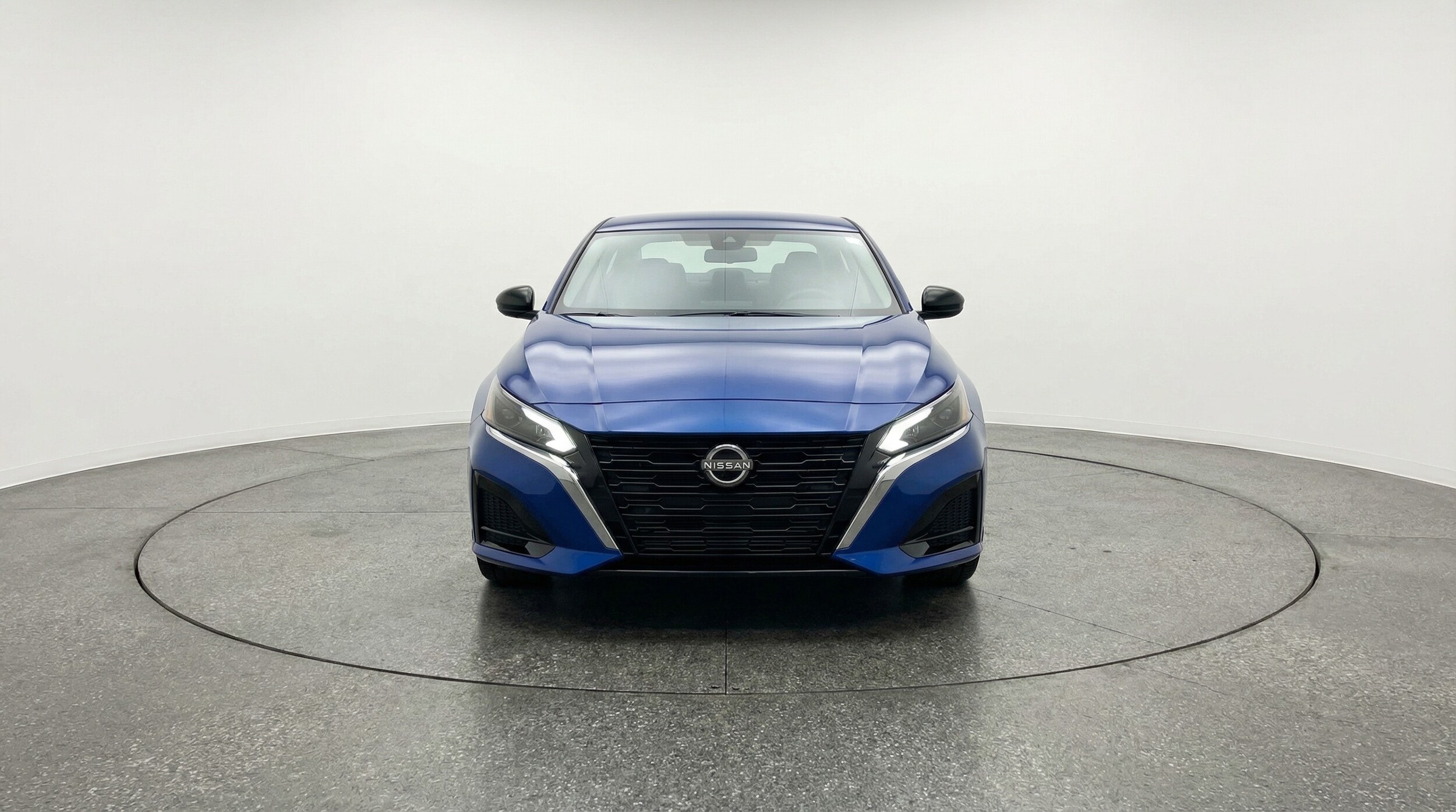 Thumbnail: 2025 Nissan Altima - 2