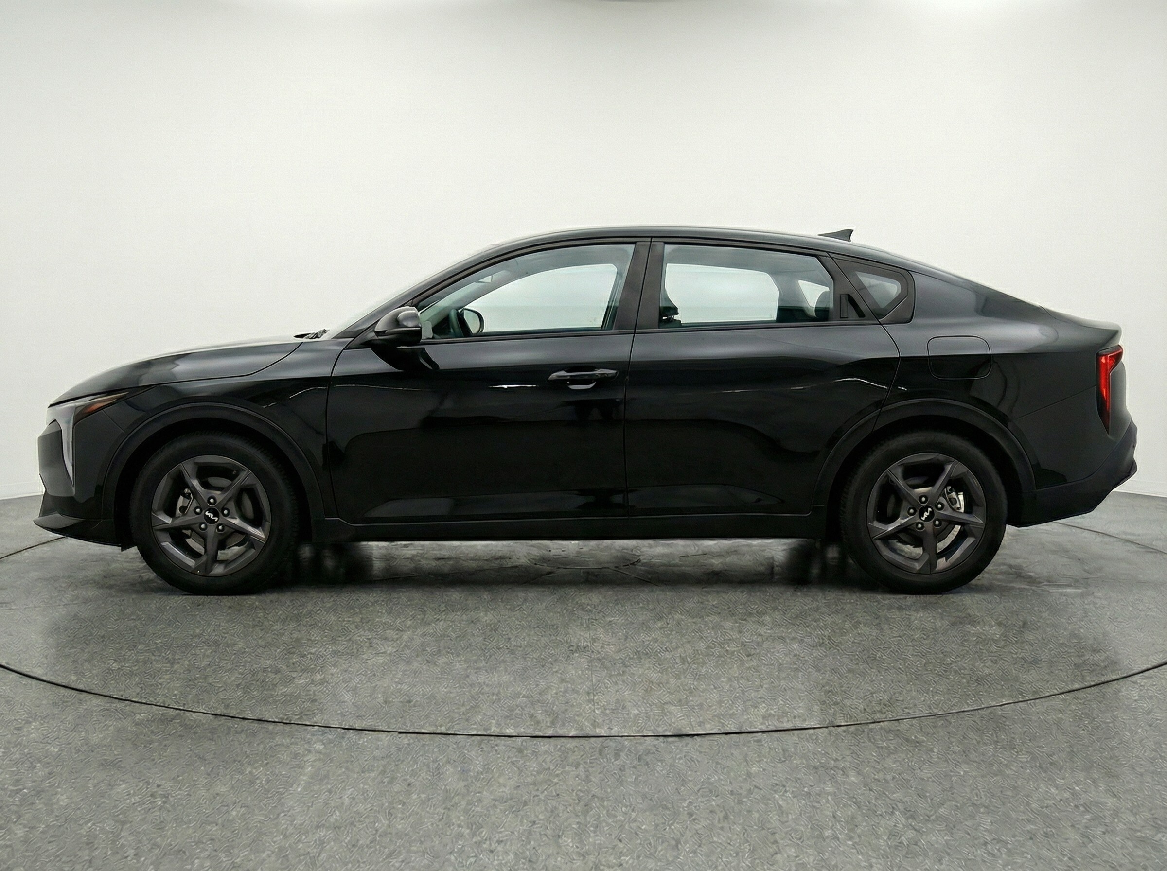 Thumbnail: 2025 Kia K4 - 4