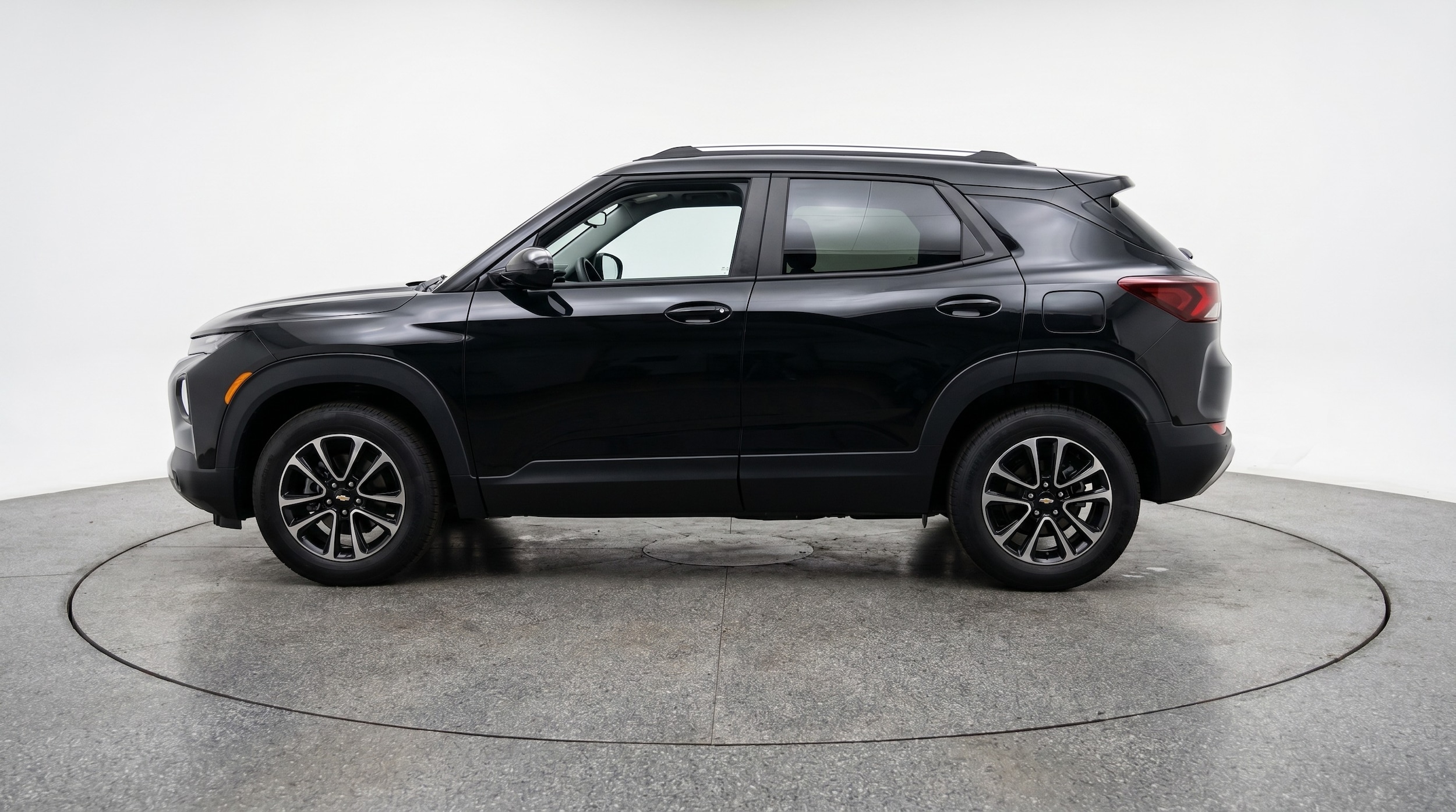 Thumbnail: 2025 Chevrolet TrailBlazer - 4
