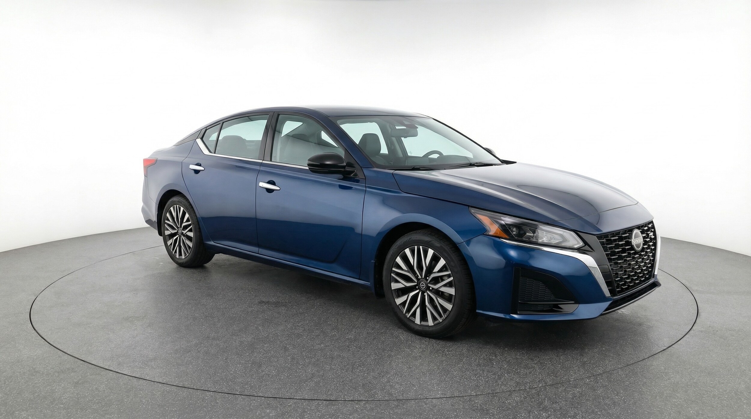 Thumbnail: 2025 Nissan Altima - 1