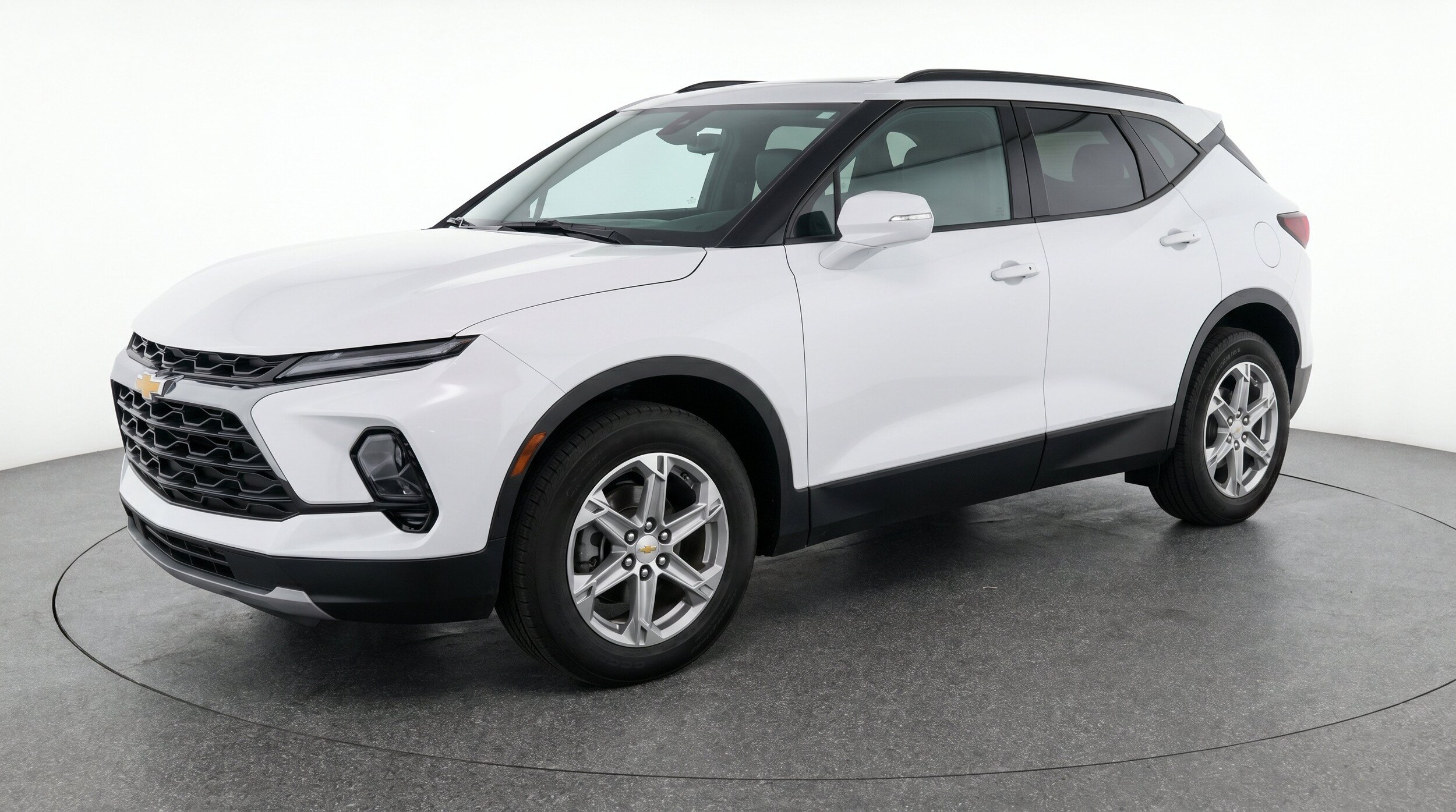 Thumbnail: 2025 Chevrolet Blazer - 3