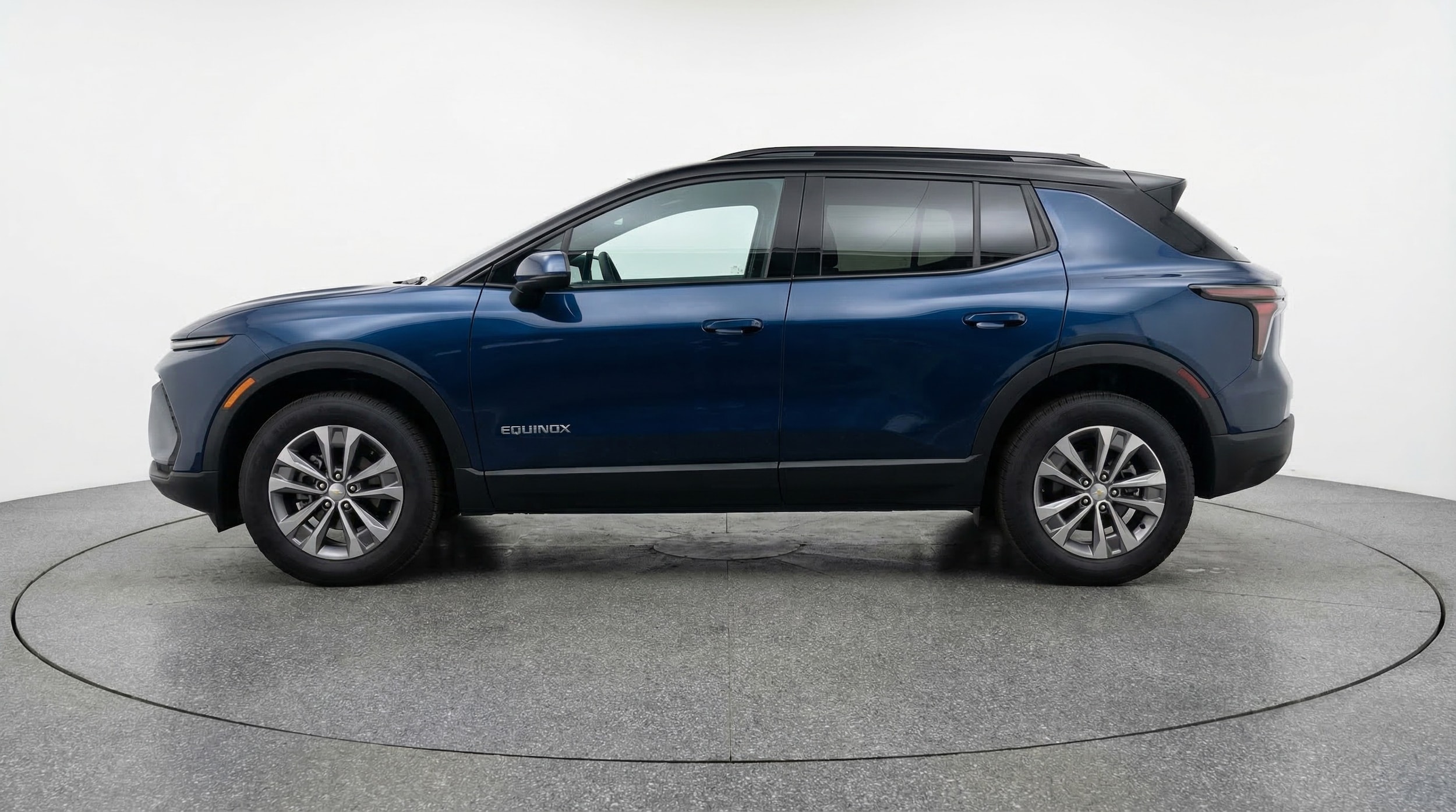 Thumbnail: 2025 Chevrolet Equinox - 4