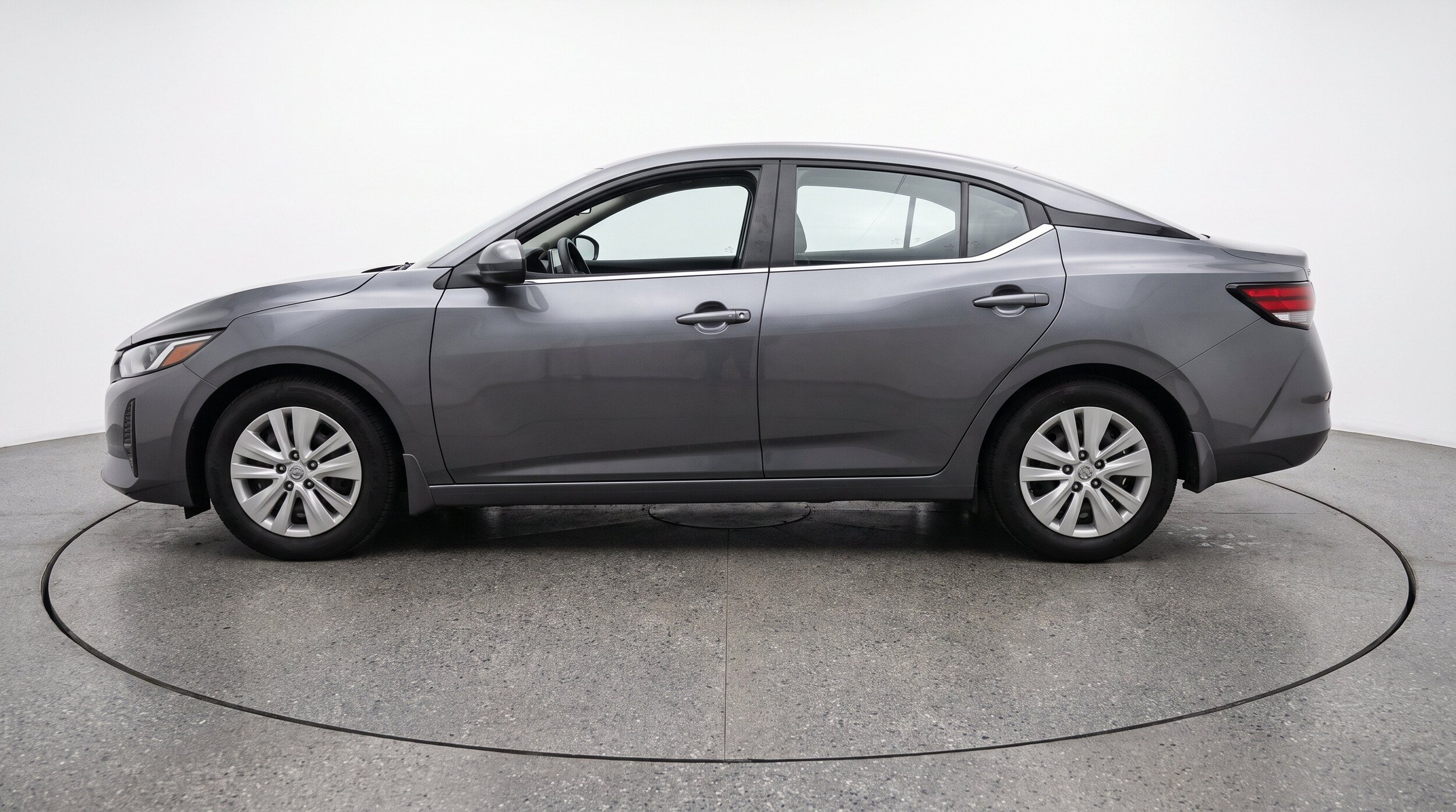 Thumbnail: 2025 Nissan Sentra - 5