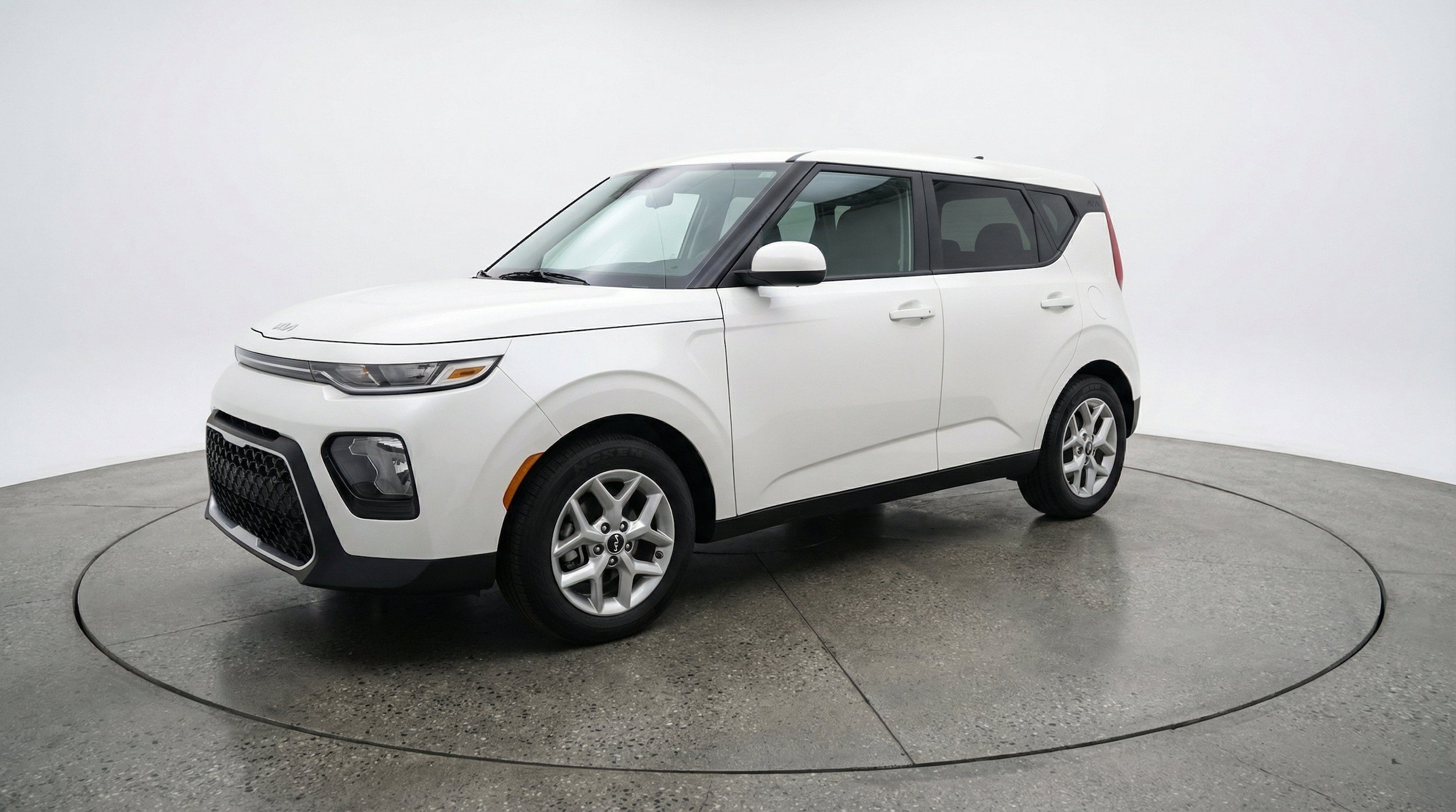 Thumbnail: 2025 Kia Soul - 3