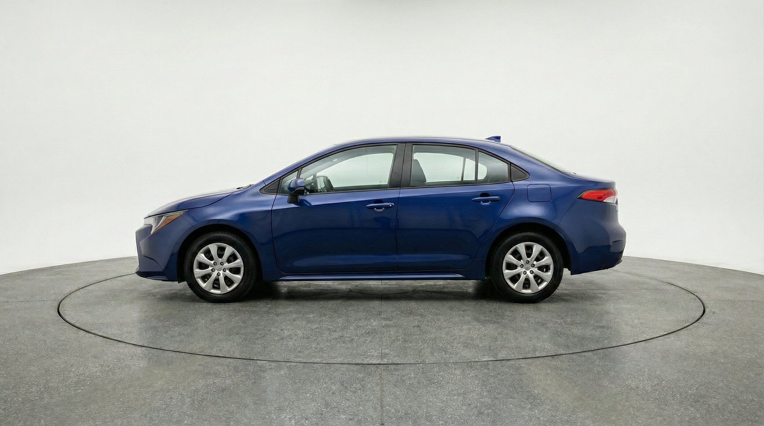 Thumbnail: 2025 Toyota Corolla - 5