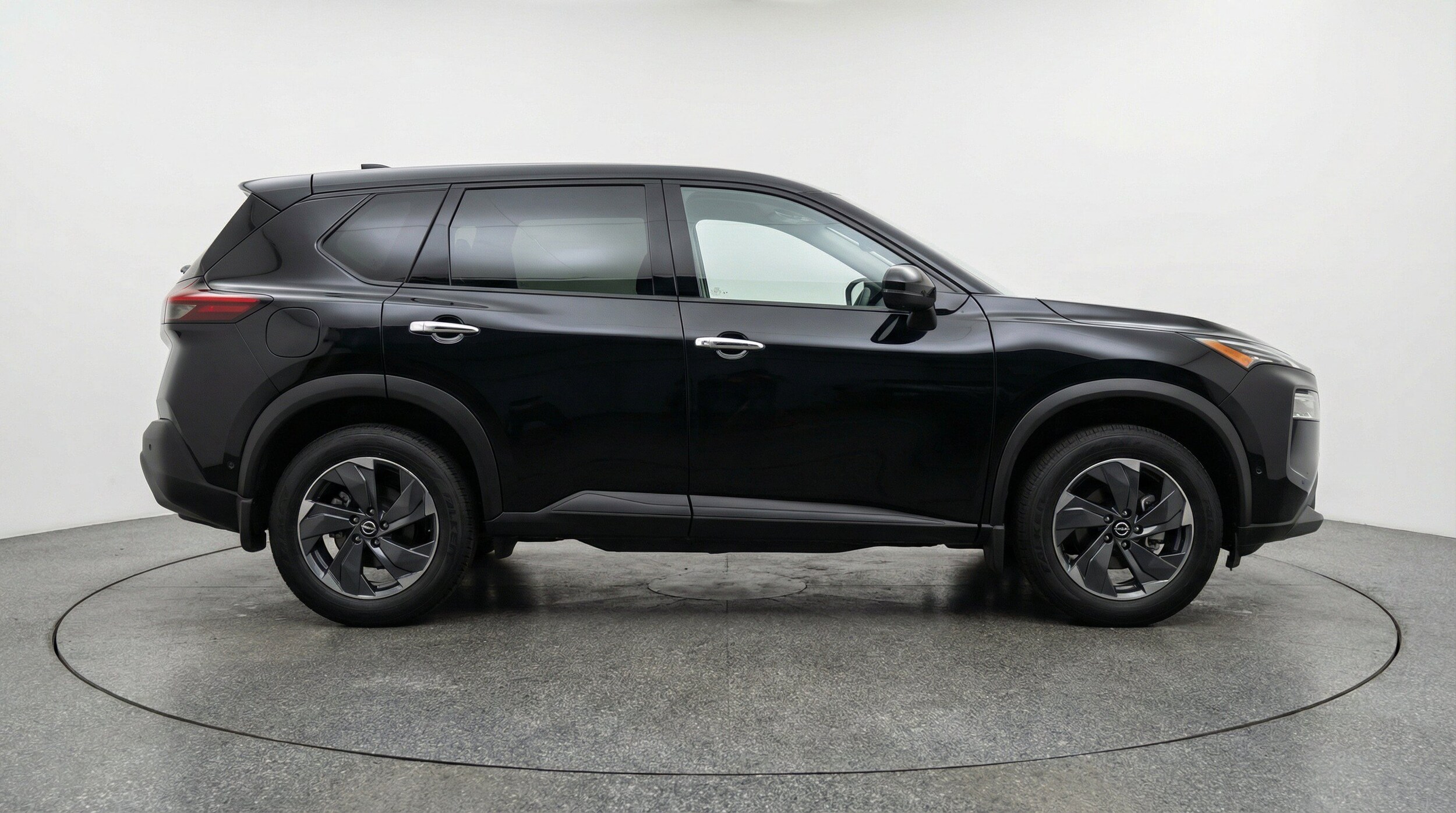 Thumbnail: 2025 Nissan Rogue - 11