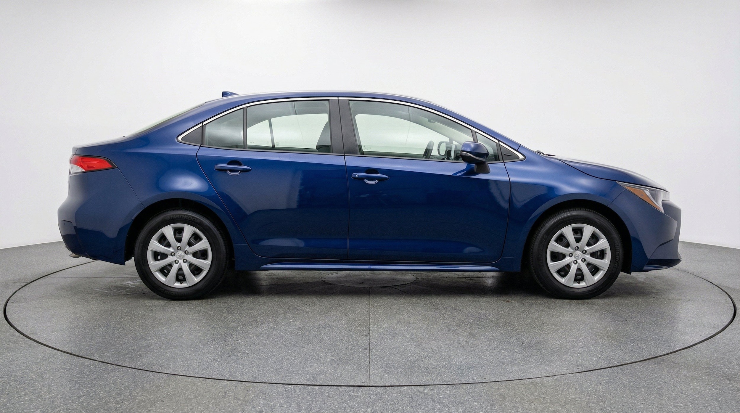 Thumbnail: 2025 Toyota Corolla - 11