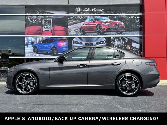2025 Alfa Romeo Giulia SPRINT photo 4