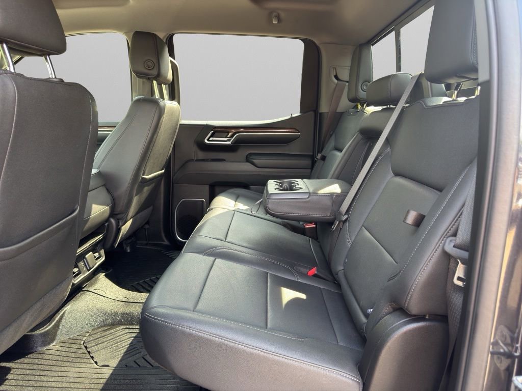 2024 Chevrolet Silverado 1500 LT - Photo 8