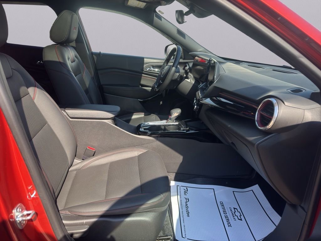 2024 Chevrolet Trax RS - Photo 12