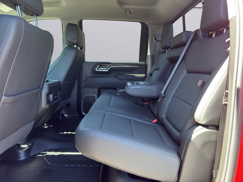 2025 Chevrolet Silverado 2500HD LT - Photo 8