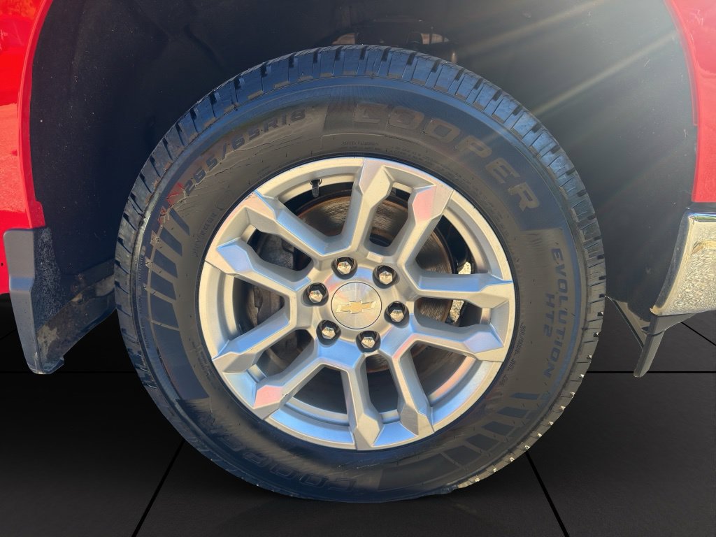 2023 Chevrolet Silverado 1500 LT - Photo 19