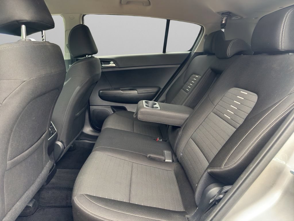 2020 Kia Sportage LX - Photo 8