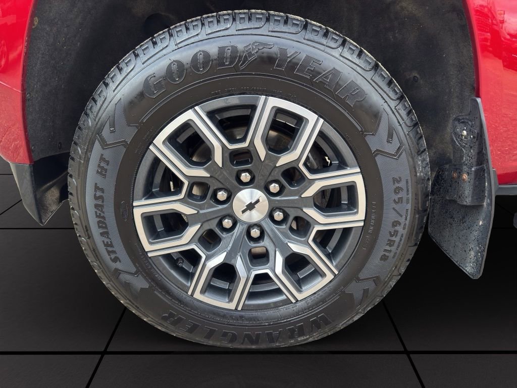 2023 Chevrolet Colorado Z71 - Photo 19