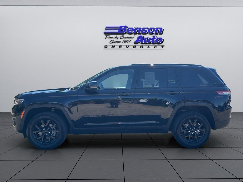 2024 Jeep Grand Cherokee Altitude - Photo 15
