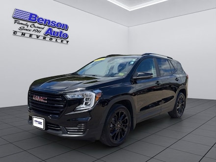 2023 GMC Terrain SLE SUV