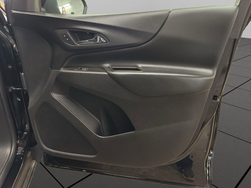 2024 Chevrolet Equinox LT - Photo 10