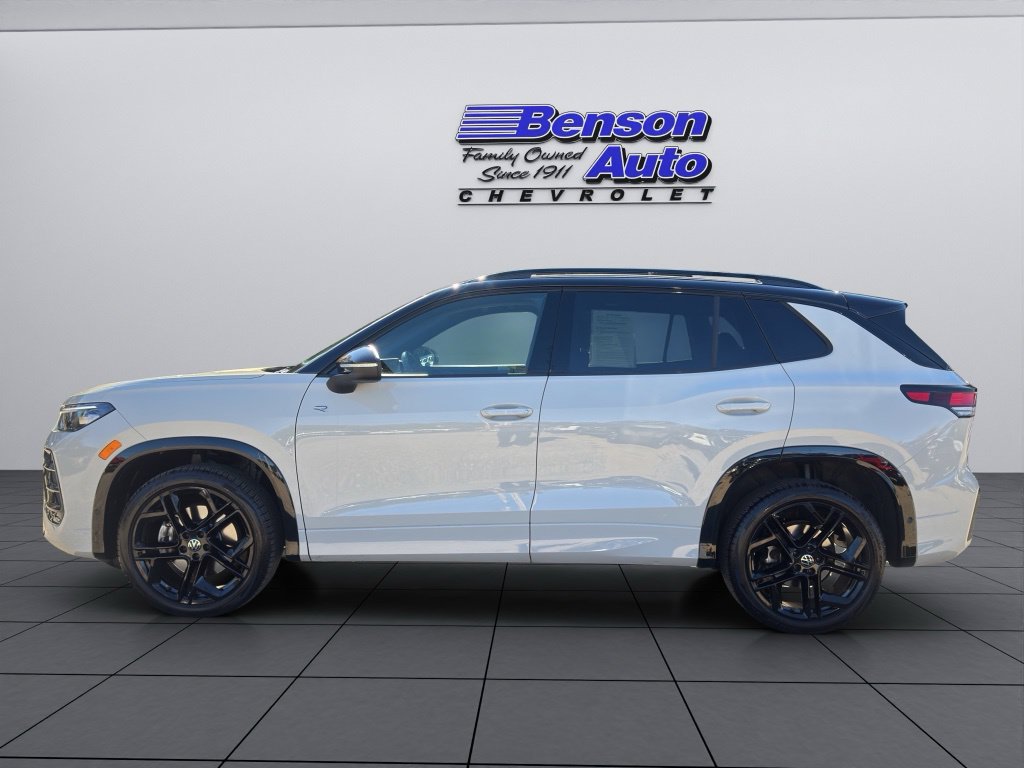 2026 Volkswagen Tiguan SE R-LINE BLACK - Photo 14