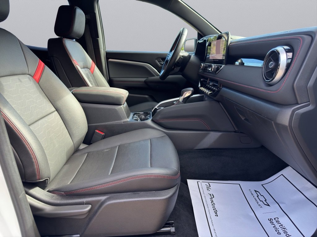 2023 Chevrolet Colorado Z71 - Photo 11
