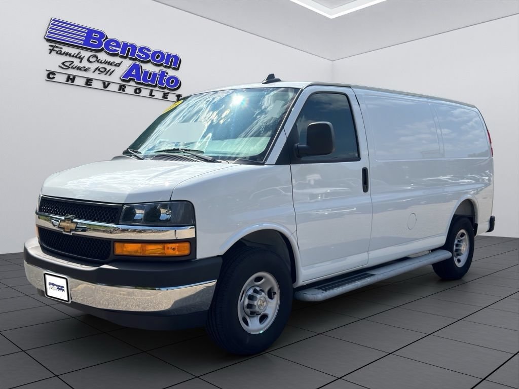 2025 Chevrolet Express Cargo Van