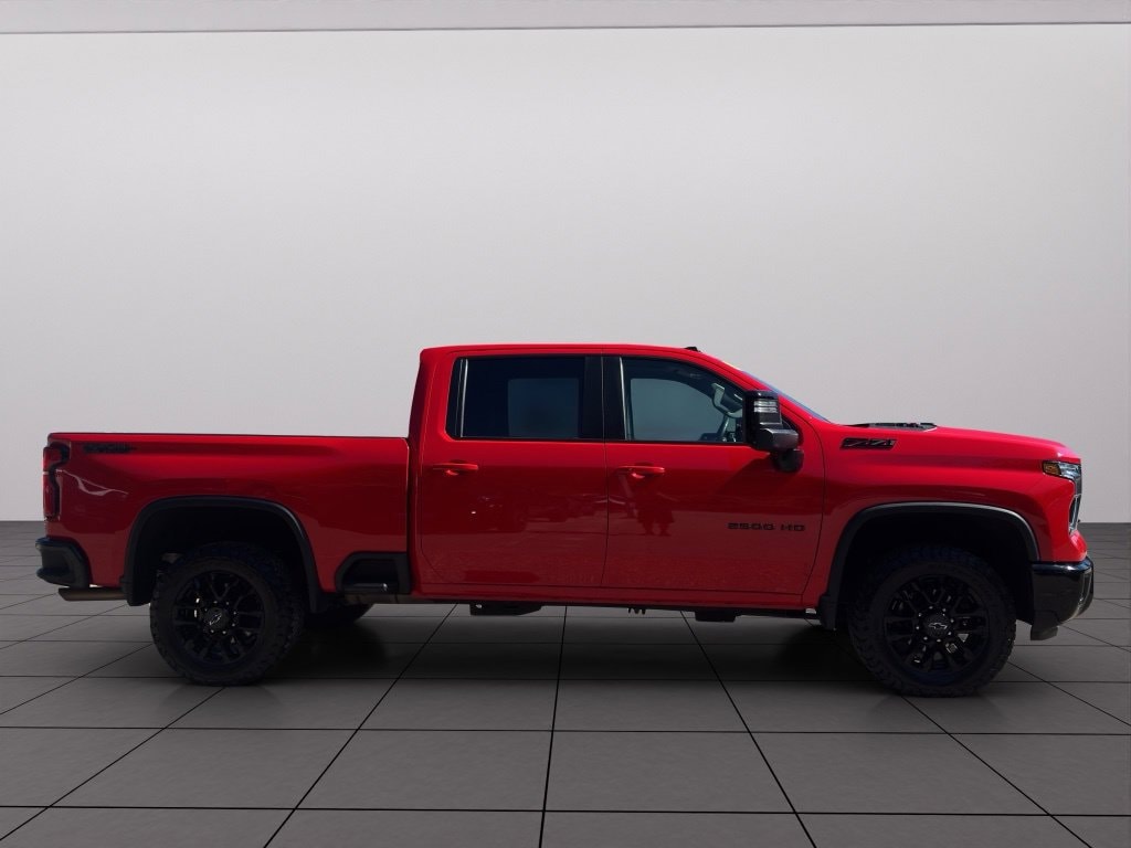2025 Chevrolet Silverado 2500HD LT - Photo 17