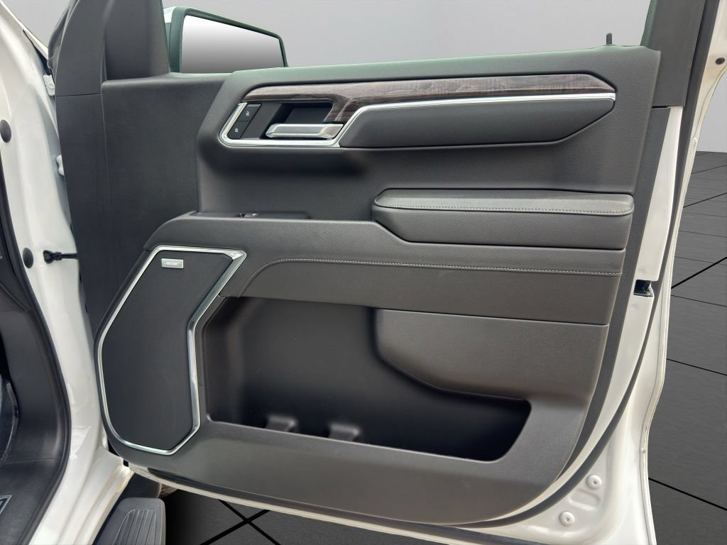 2023 Chevrolet Silverado 1500 LTZ - Photo 10