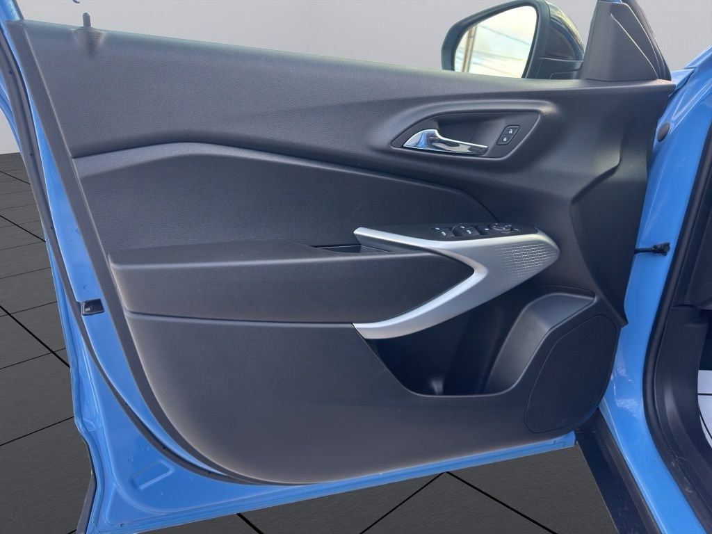 Used 2024 Chevrolet Trax 1RS SUV