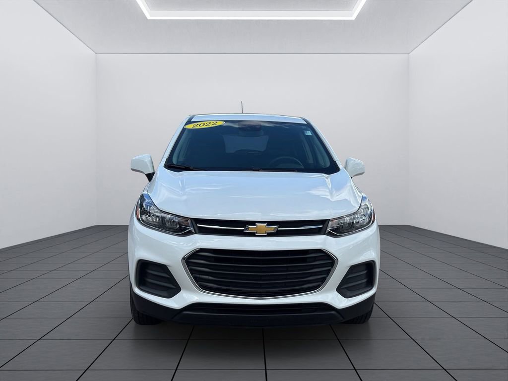 2022 Chevrolet Trax LS - Photo 13