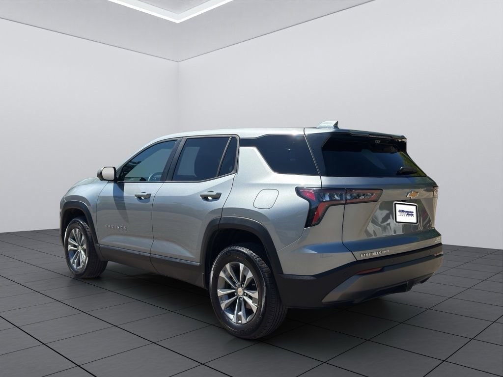 2025 Chevrolet Equinox LT - Photo 15