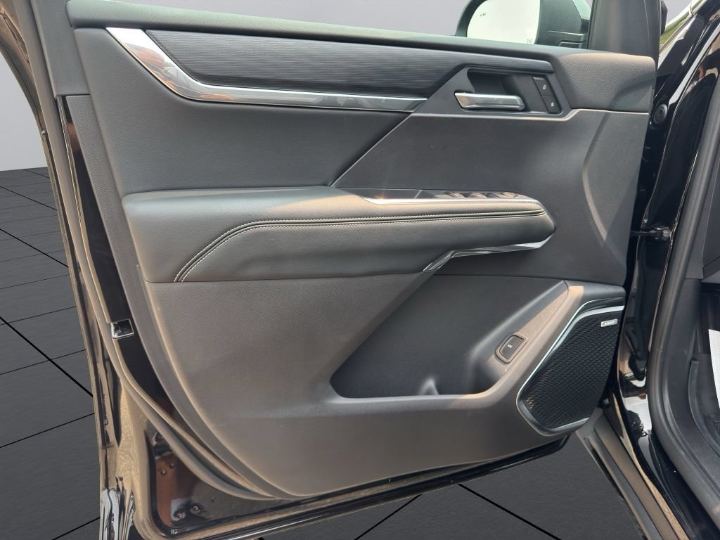 Used 2026 GMC Acadia Elevation SUV