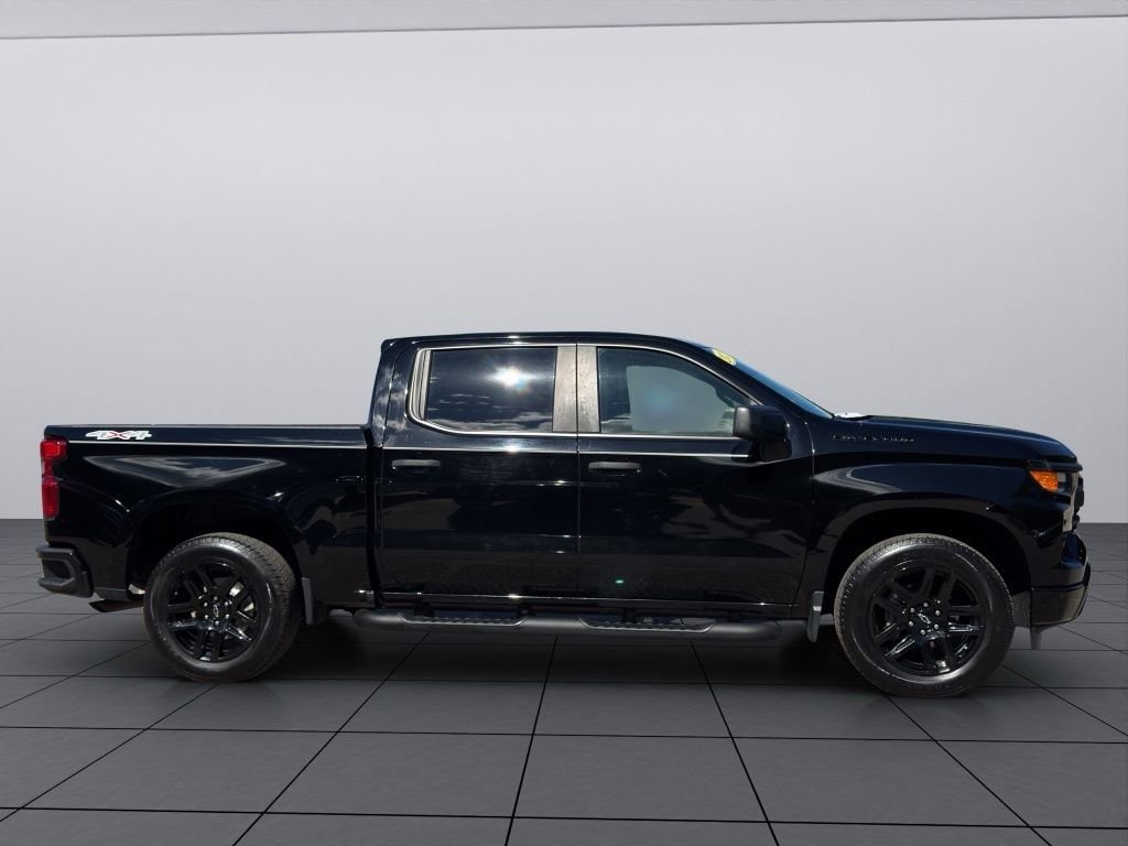 2023 Chevrolet Silverado 1500 Custom - Photo 17