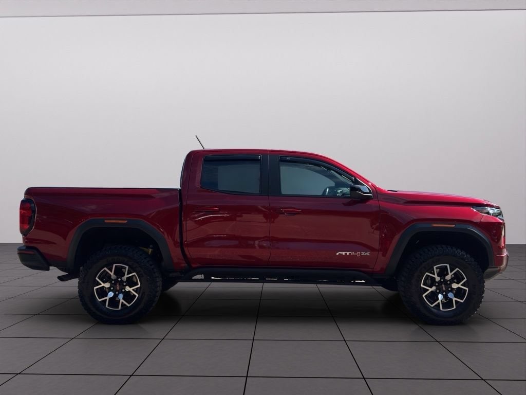 2024 GMC Canyon AT4X - Photo 18
