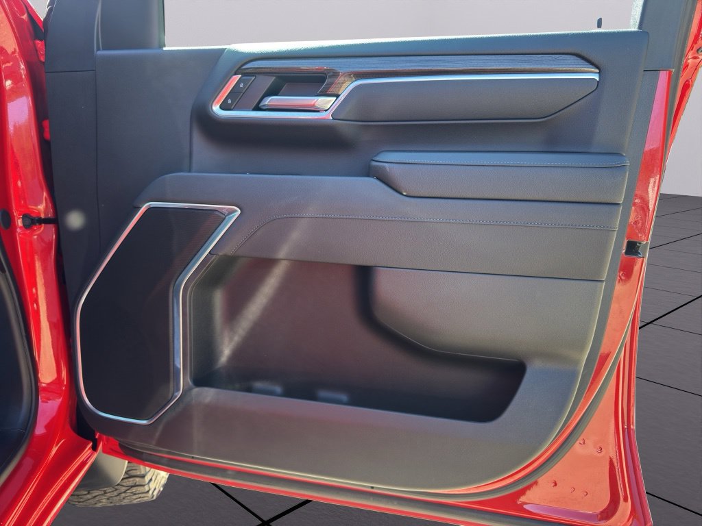 2025 Chevrolet Silverado 2500HD LT - Photo 10
