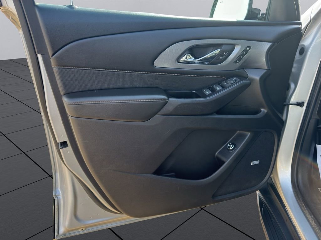 Used 2018 Chevrolet Traverse Premier SUV