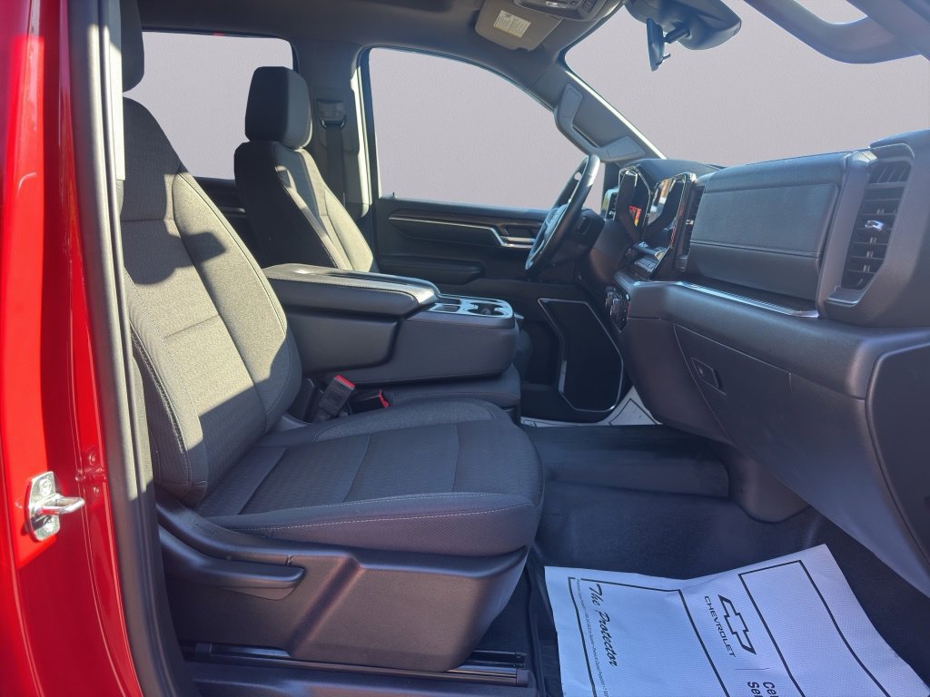 2023 Chevrolet Silverado 1500 LT - Photo 11