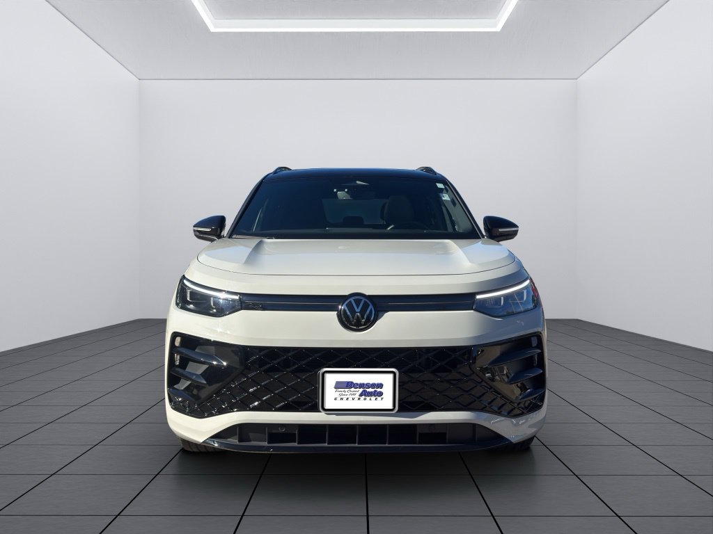 2026 Volkswagen Tiguan SE R-LINE BLACK - Photo 13