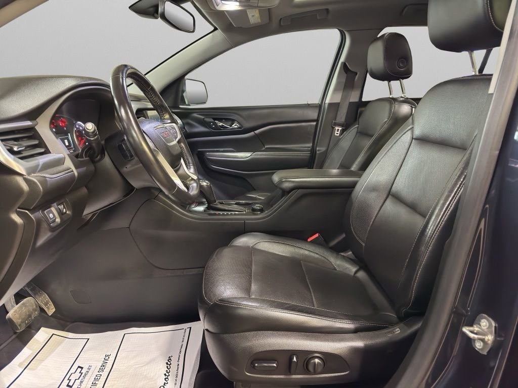 Used 2018 GMC Acadia SLT SUV