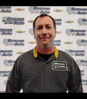 Staff member Scott Alley from ID_4e3003d8f449