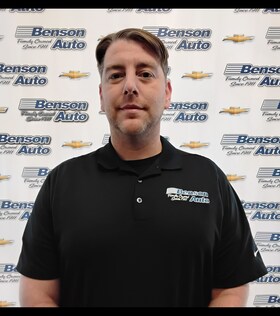 Staff member Shane Leary from ID_f464406dce77
