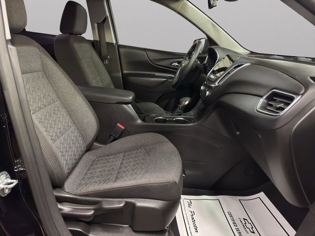 2024 Chevrolet Equinox LT - Photo 11