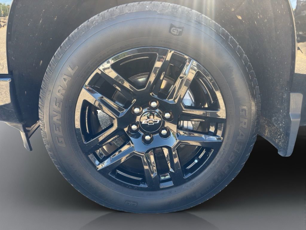 2023 Chevrolet Silverado 1500 Custom - Photo 19